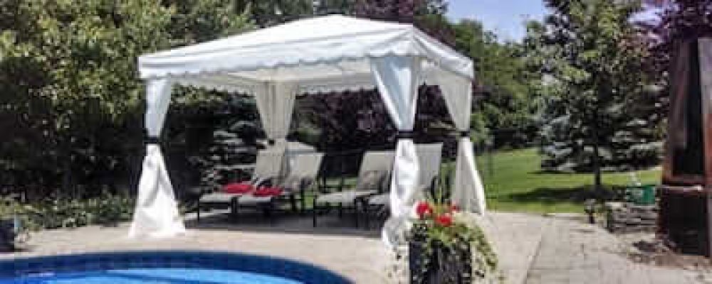 Undercover Awning LLC Cover Image