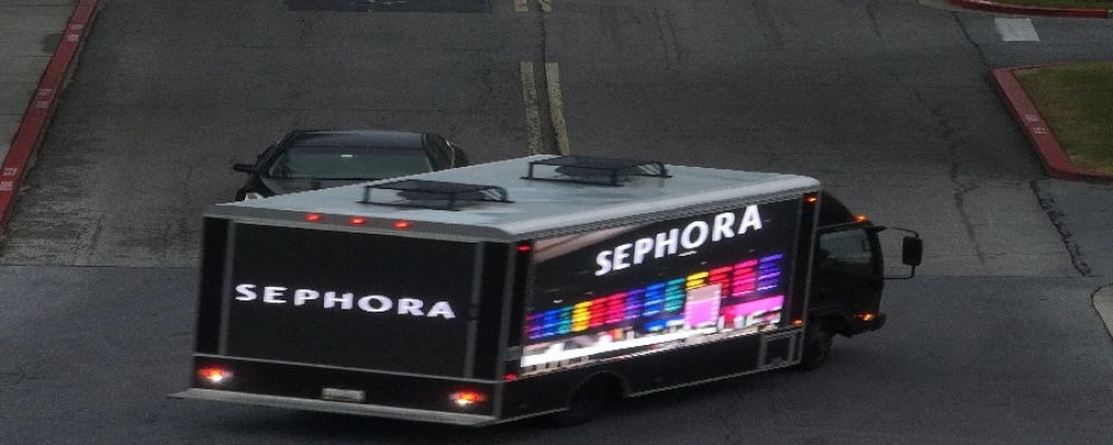 Mobile Billboard global Cover Image