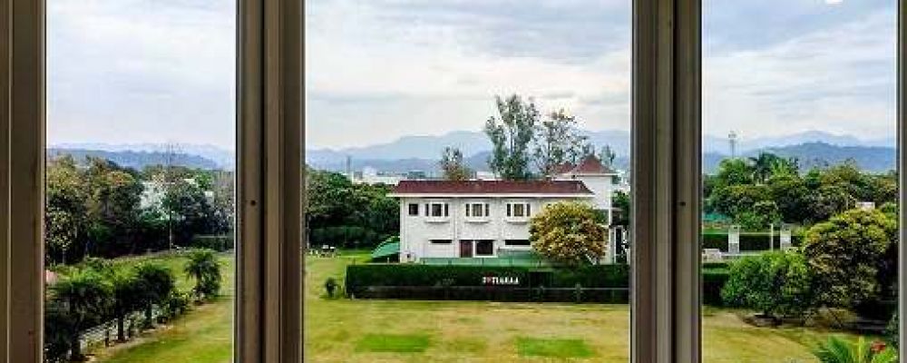 Tiaraa Hotels and Resorts Cover Image